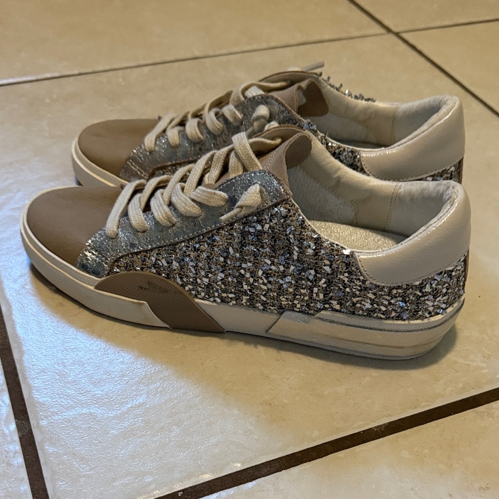 Dolce Vita Women's Sneakers in Tan and Silver